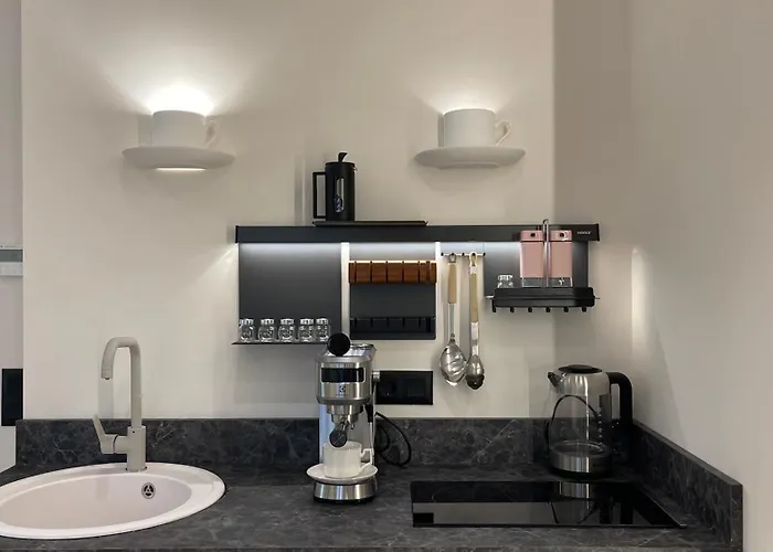 Urban Luxury 地拉那